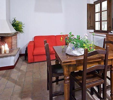 Agriturismo San Quirico Castiglioncello Luaran gambar